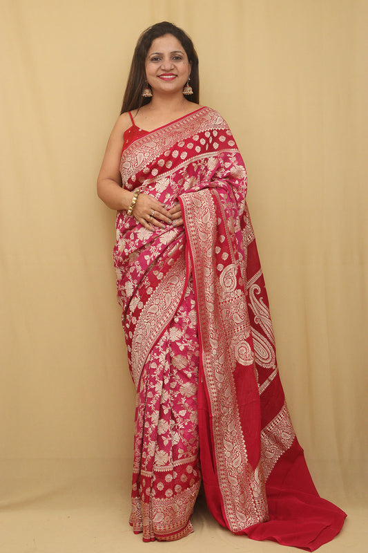 Pink And Red Banarasi Handloom Pure Georgette Saree - Luxurion World