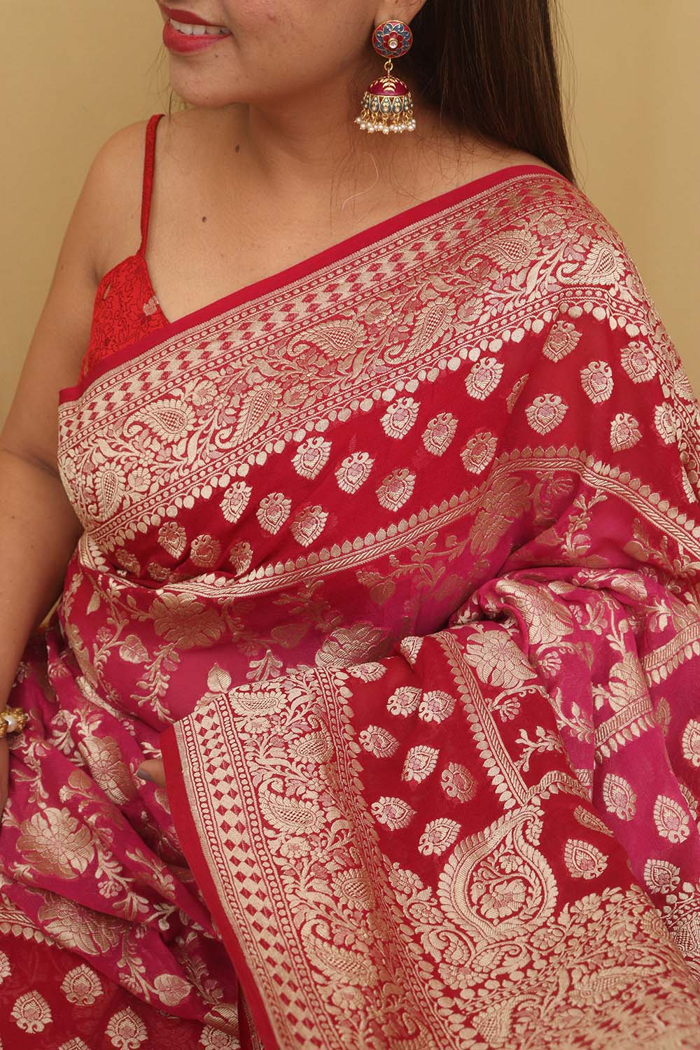 Pink And Red Banarasi Handloom Pure Georgette Saree - Luxurion World
