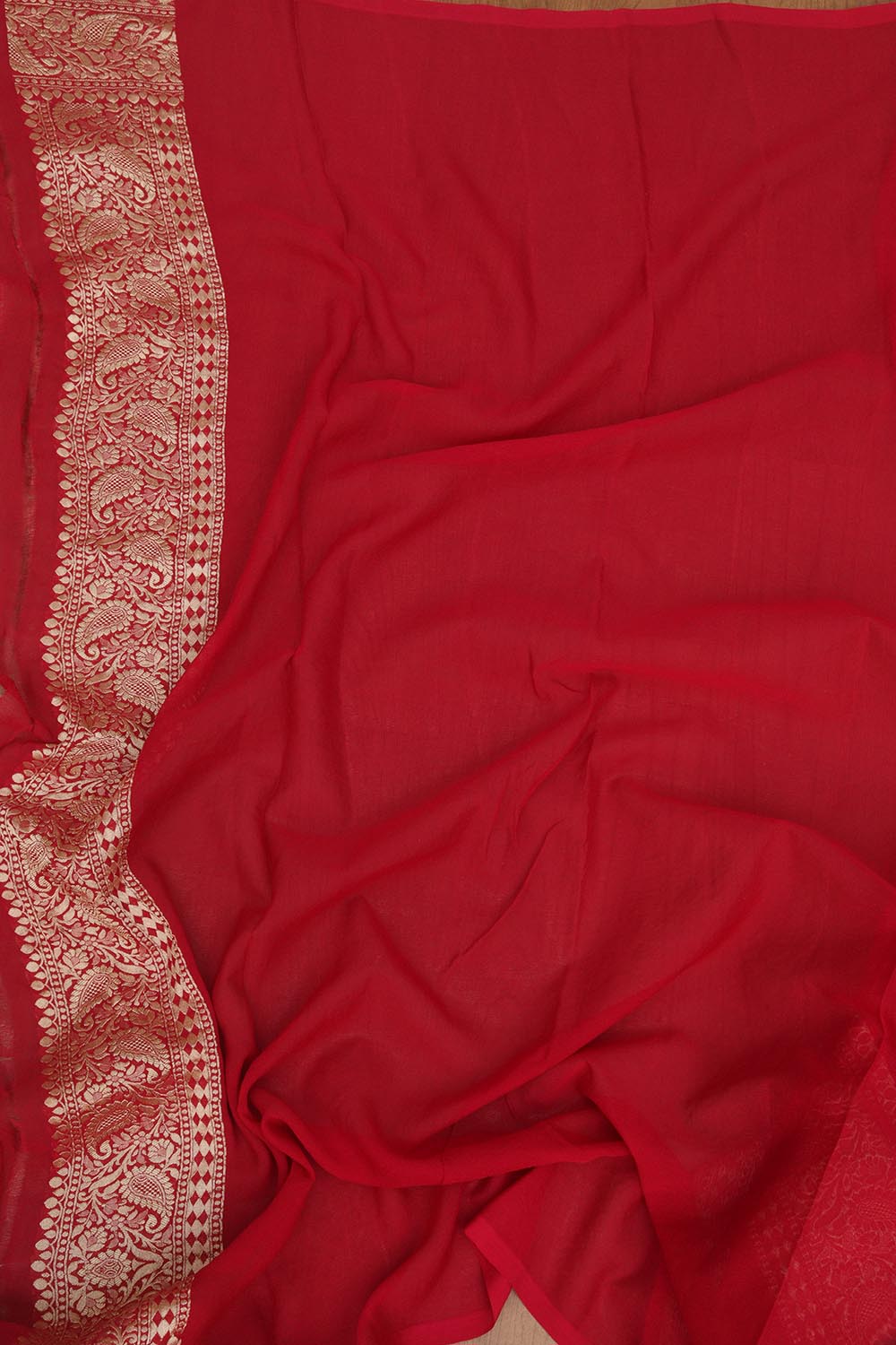 Pink And Red Banarasi Handloom Pure Georgette Saree - Luxurion World