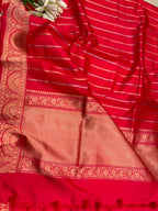 Red Handloom Banarasi Pure Katan Silk Flower Design Saree