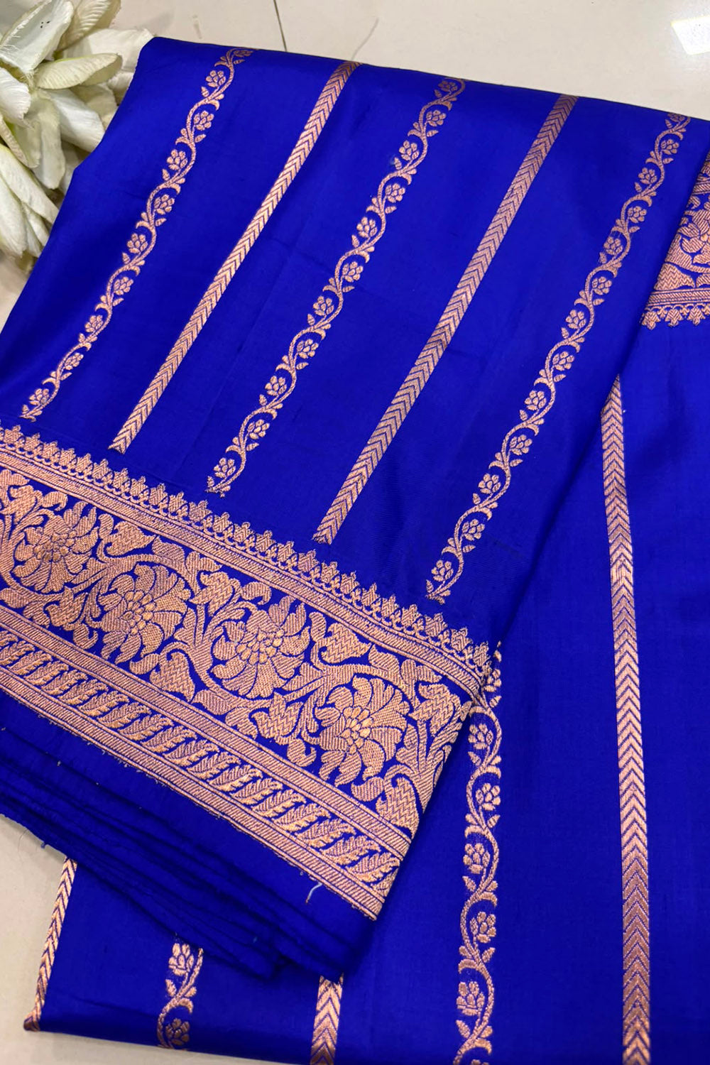 PS1B1MI626061602 Blue Handloom Banarasi Katan Silk Stripe Design Saree