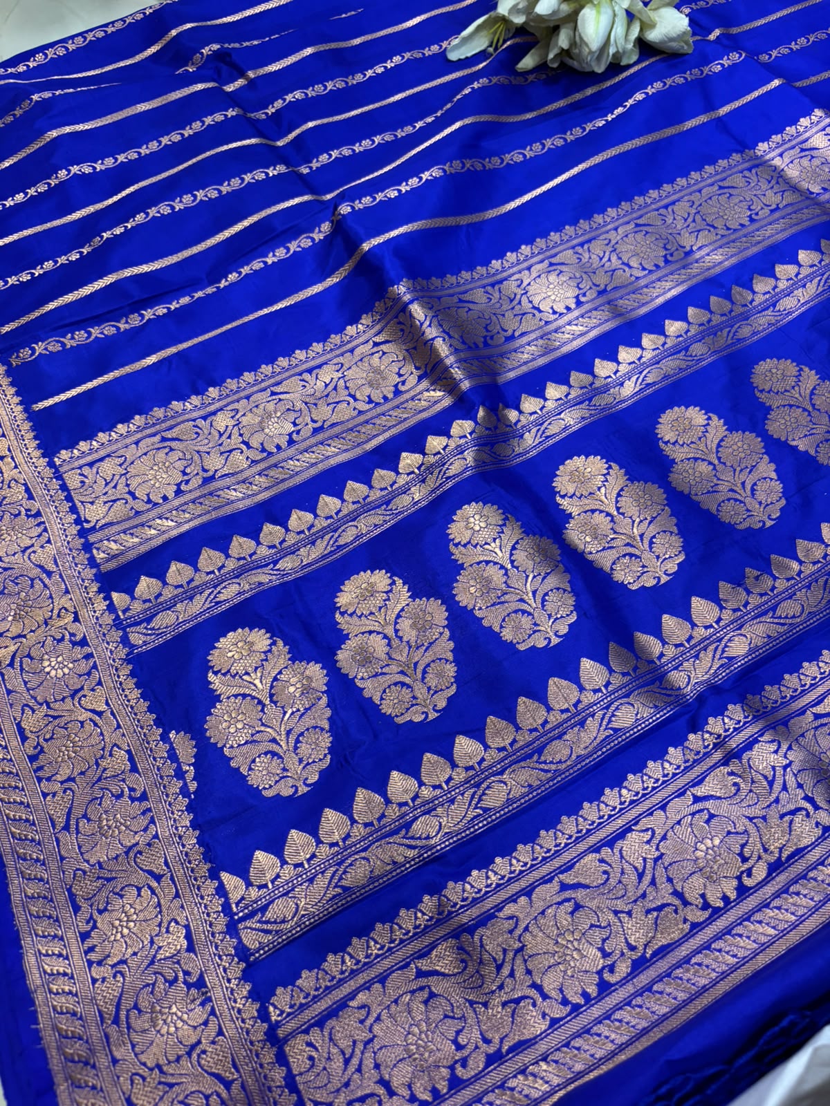 PS1B1MI626061602 Blue Handloom Banarasi Katan Silk Stripe Design Saree