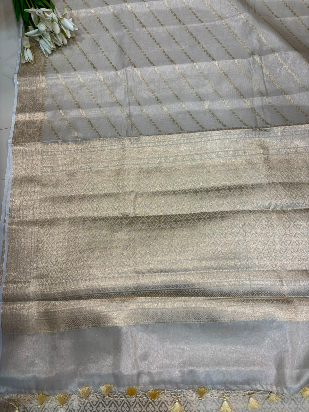 White Banarasi Tissue Silk Saree — Stripe Weave, Puja & Festive Elegance