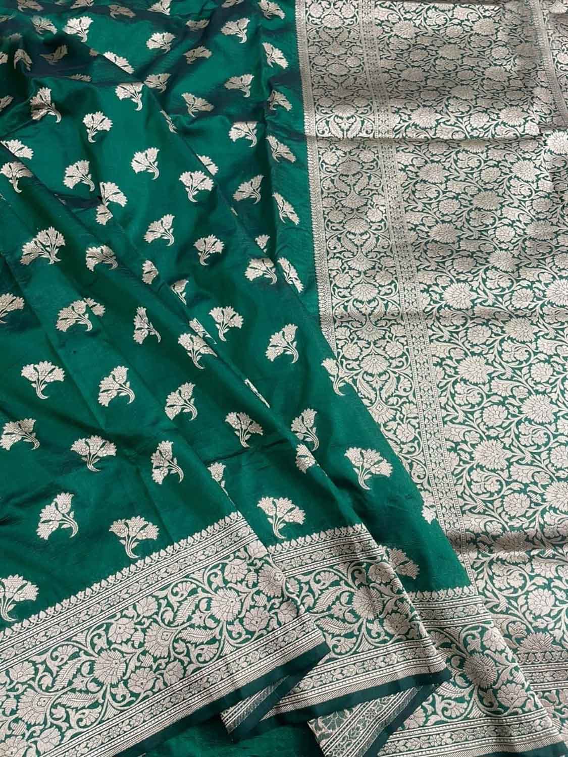 Green Banarasi Handloom Pure Katan Silk Saree - Luxurion World