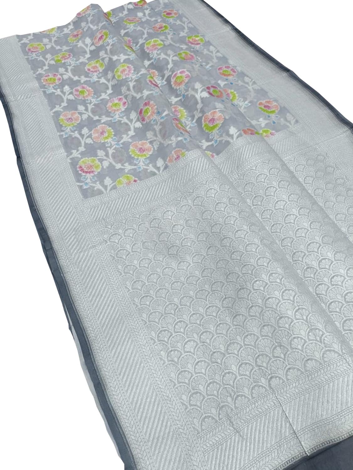 Grey Handloom Banarasi Georgette Brush Dye Saree - Luxurion World
