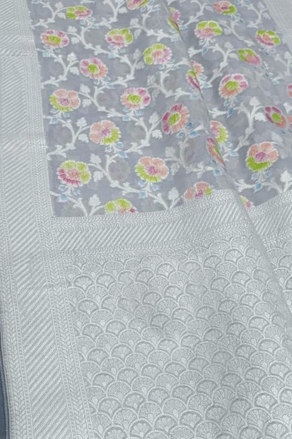 Grey Handloom Banarasi Georgette Brush Dye Saree - Luxurion World