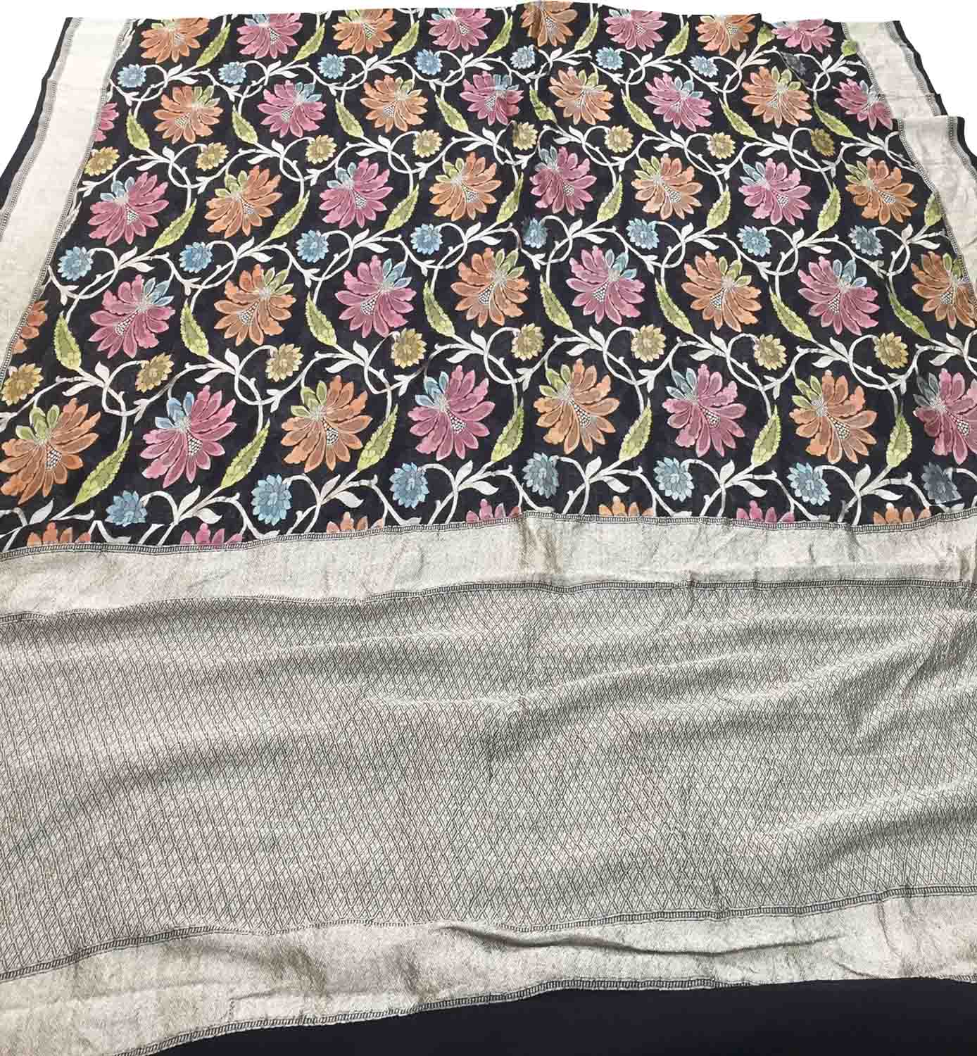 Black Handloom Banarasi Georgette Brush Dye Saree - Luxurion World