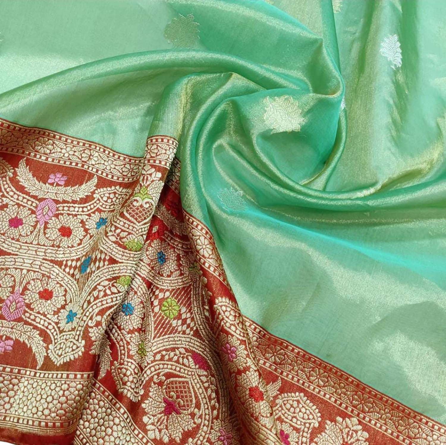 Green Banarasi Handloom Pure Tissue Silk Meenakari Saree - Luxurion World
