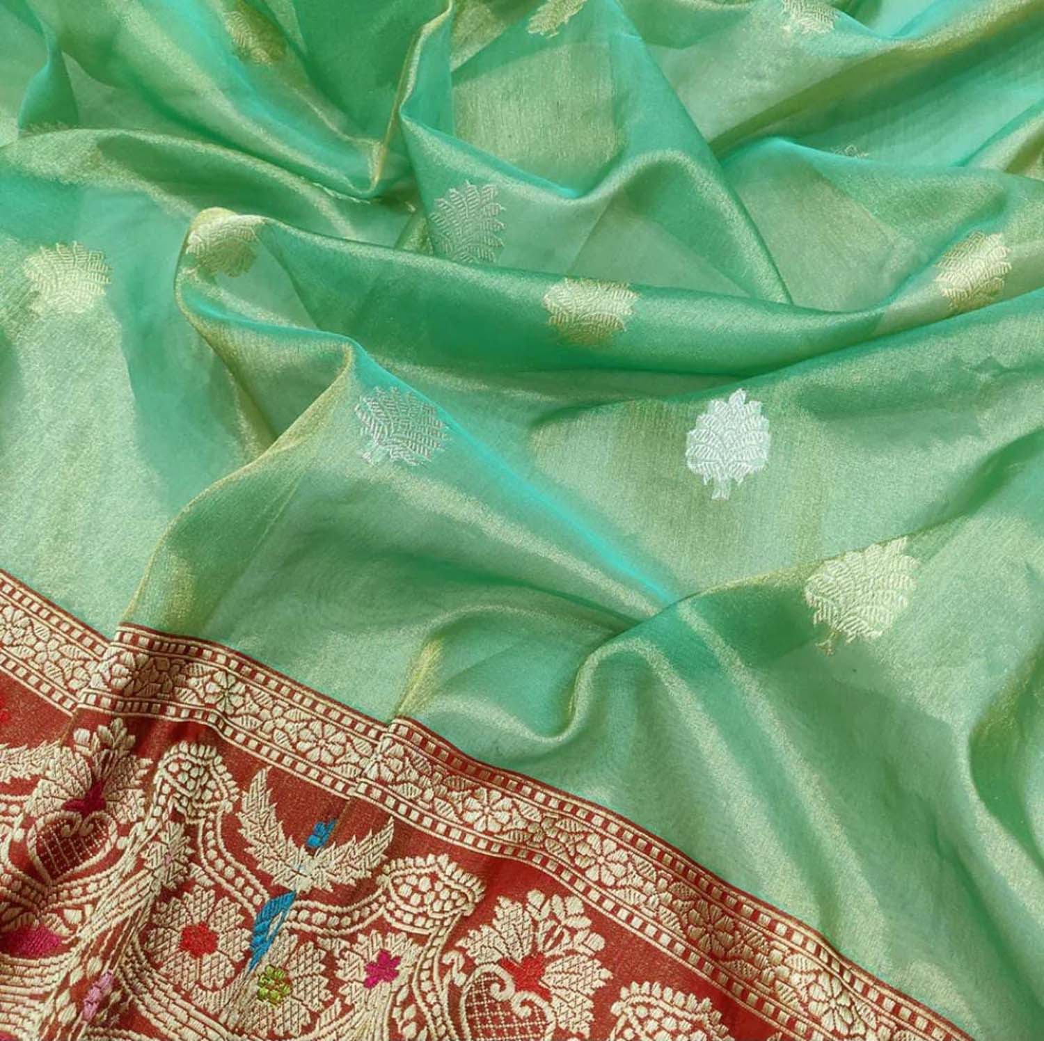 Green Banarasi Handloom Pure Tissue Silk Meenakari Saree - Luxurion World