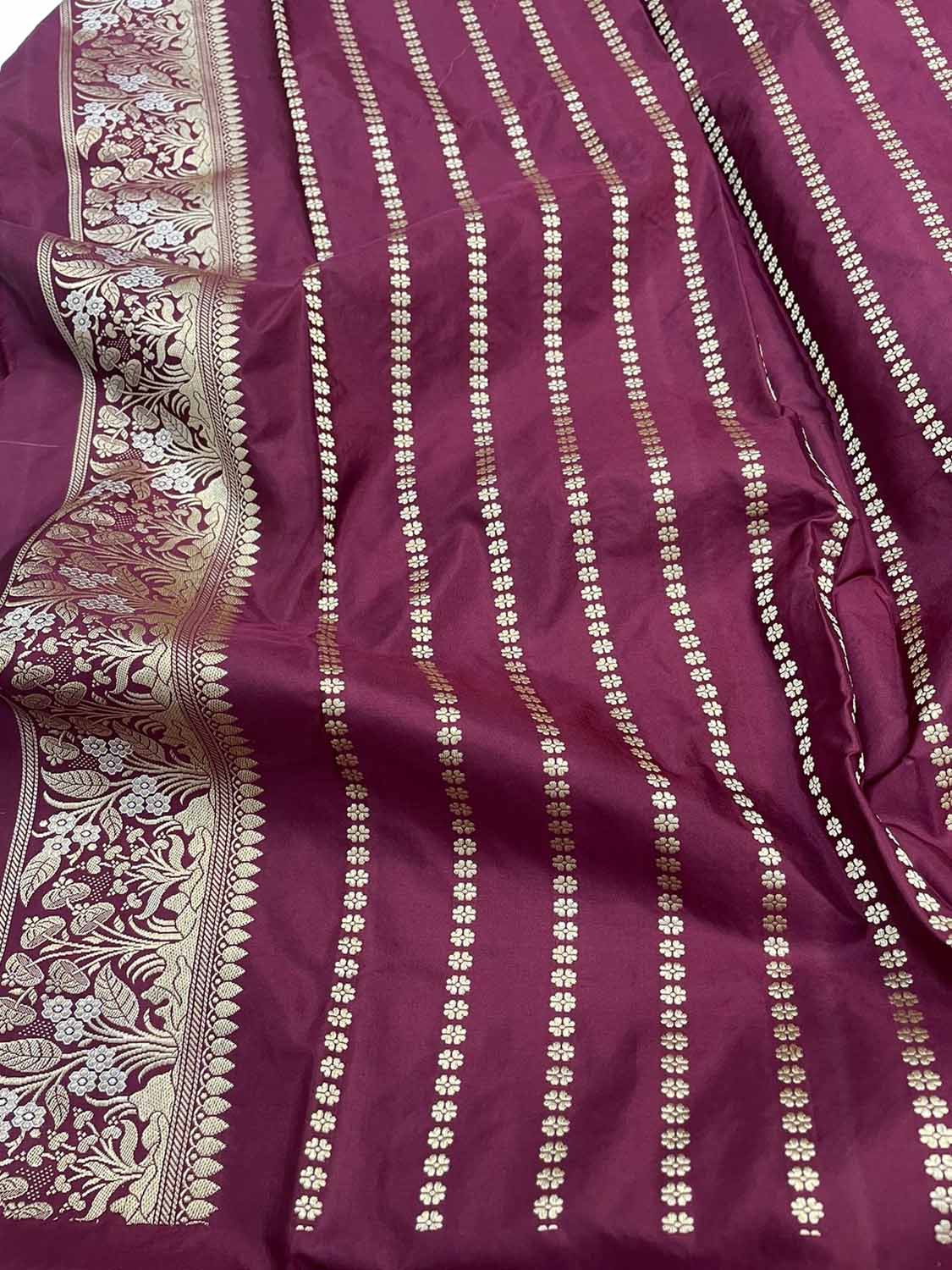 Maroon Banarasi Handloom Pure Katan Silk Saree - Luxurion World