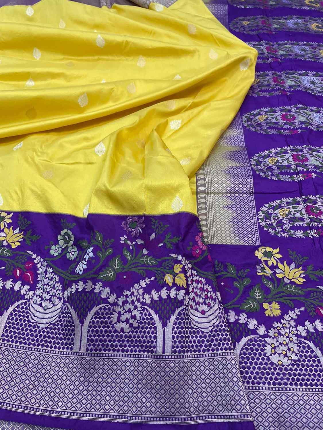 Timeless Elegance: Exquisite Yellow Banarasi Handloom Pure Katan Silk Saree - Luxurion World