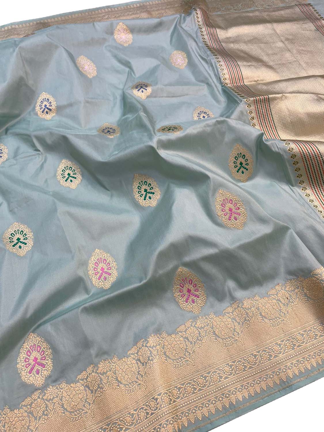 Elegant Blue Banarasi Handloom Pure Katan Silk Saree - Luxurion World