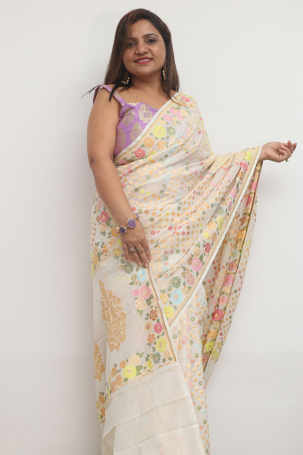 Dyeable Meenakari Flower Design Banarasi Pure Georgette Saree - Luxurion World