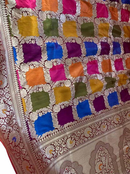 Exquisite Multicolor Banarasi Handloom Pure Katan Silk Rangkat Saree - Luxurion World