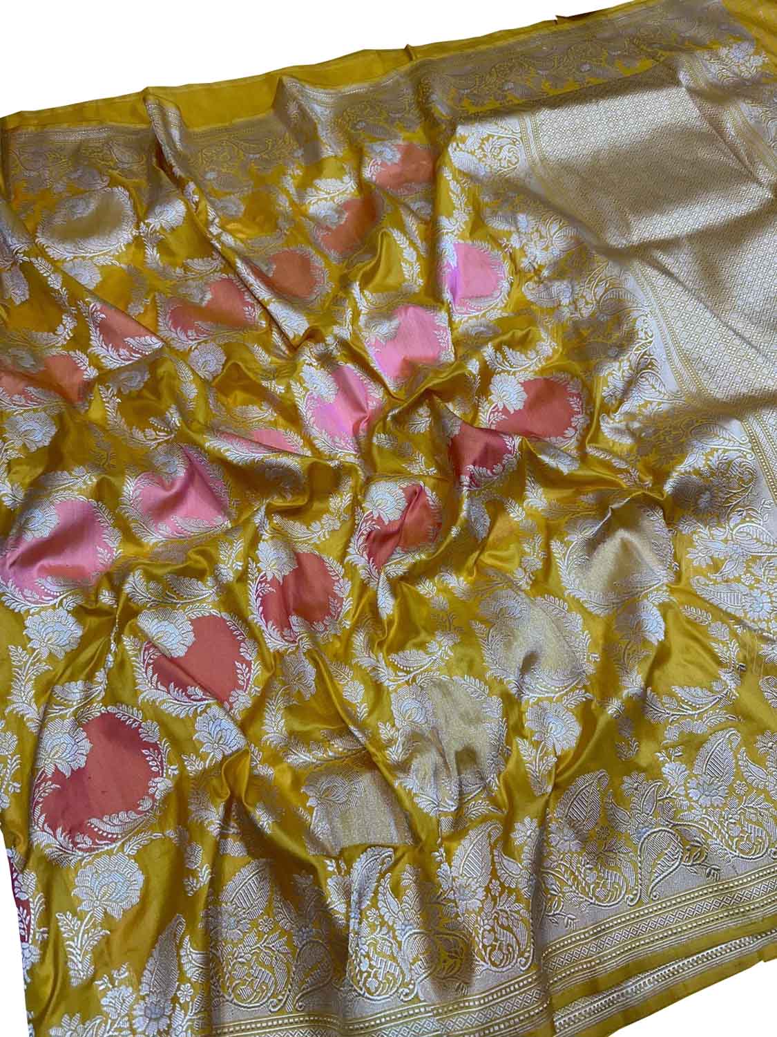 Exquisite Yellow Banarasi Handloom Pure Katan Silk Rangkat Saree - Luxurion World