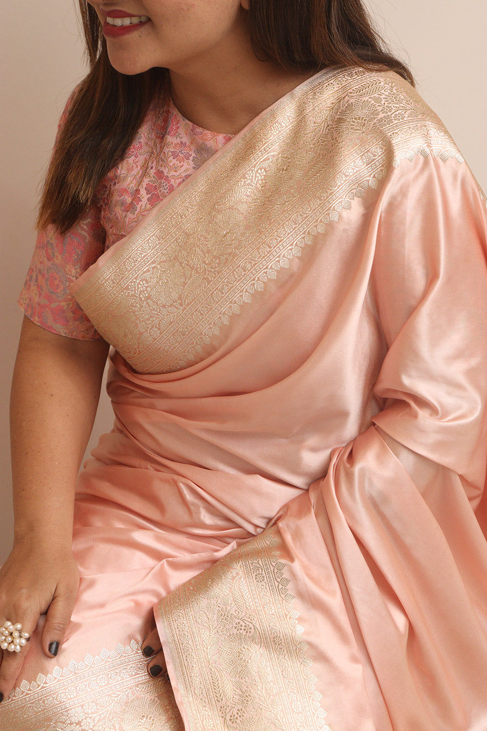 Peach Banarasi Handloom Pure Mashru Silk Plain Saree - Luxurion World