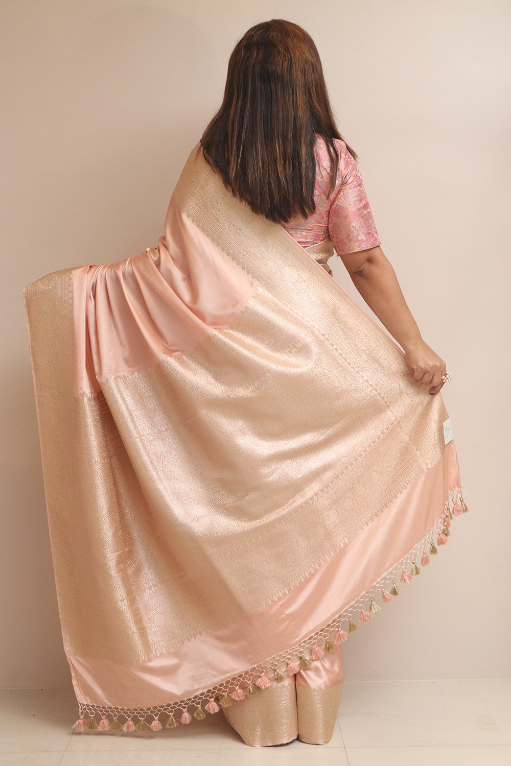 Peach Banarasi Handloom Pure Mashru Silk Plain Saree - Luxurion World