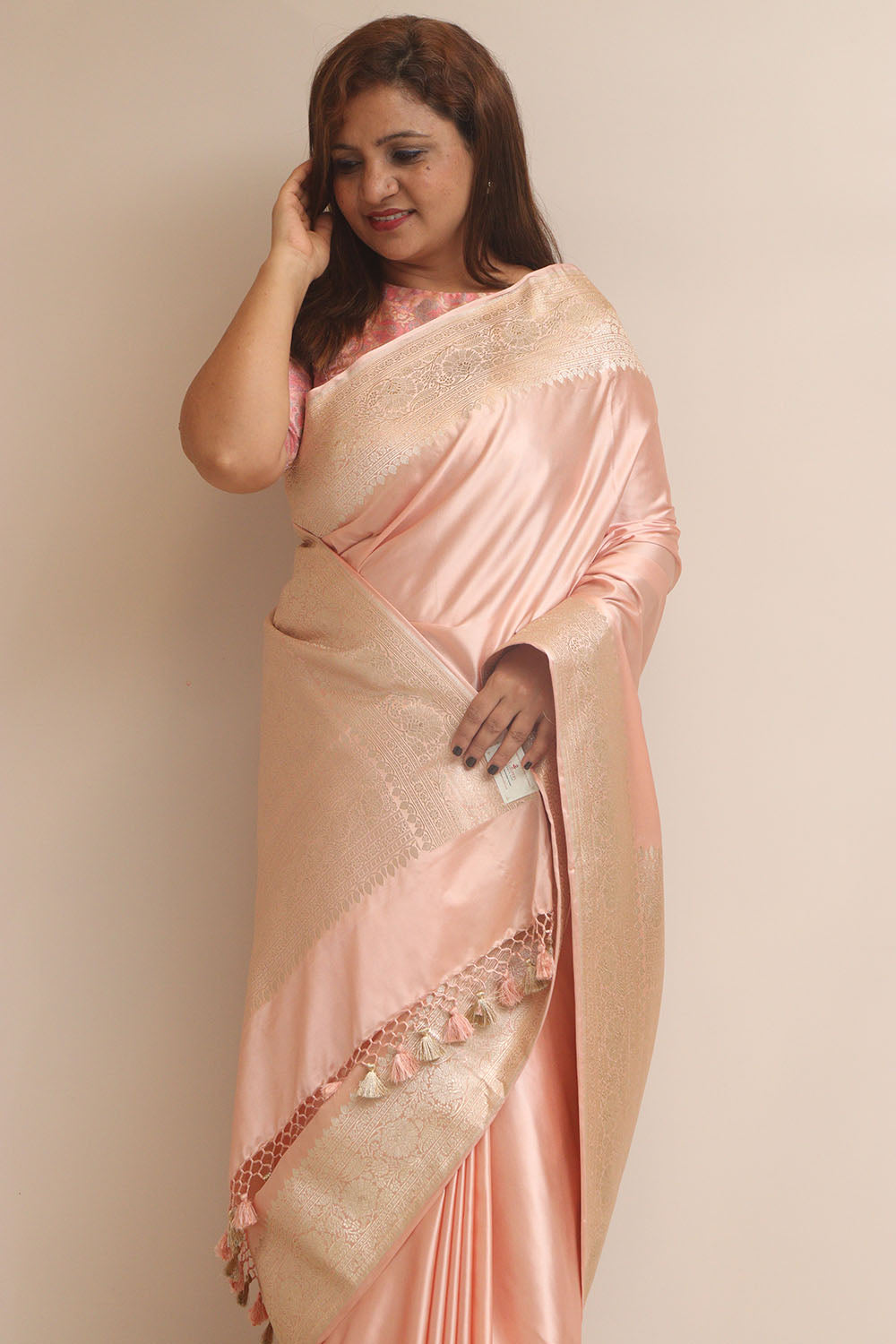 Peach Banarasi Handloom Pure Mashru Silk Plain Saree - Luxurion World