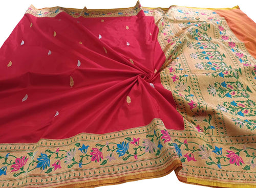 Exquisite Red Handloom Banarasi Pure Katan Silk Saree - Luxurion World
