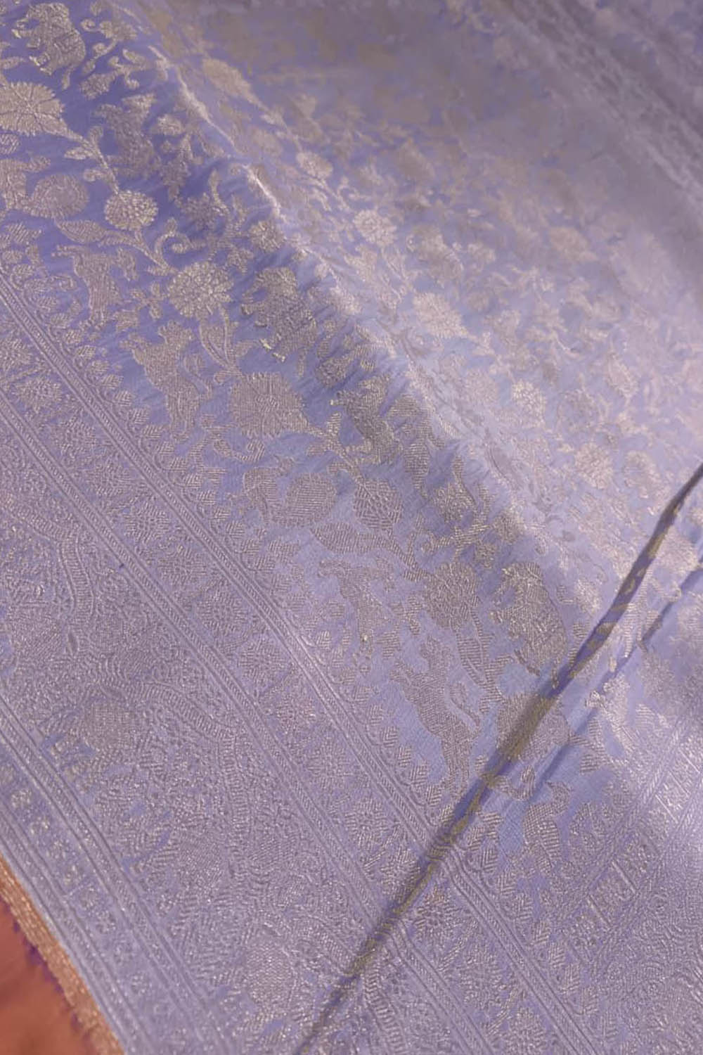 Elegant Purple Handloom Banarasi Pure Katan Silk Saree - Luxurion World