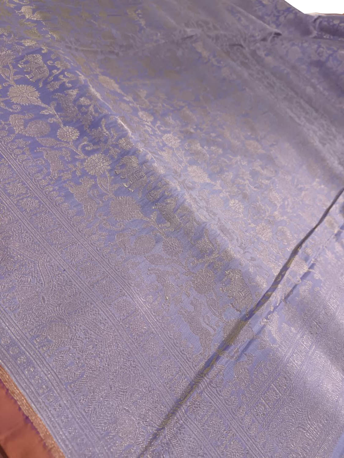 Elegant Purple Handloom Banarasi Pure Katan Silk Saree - Luxurion World