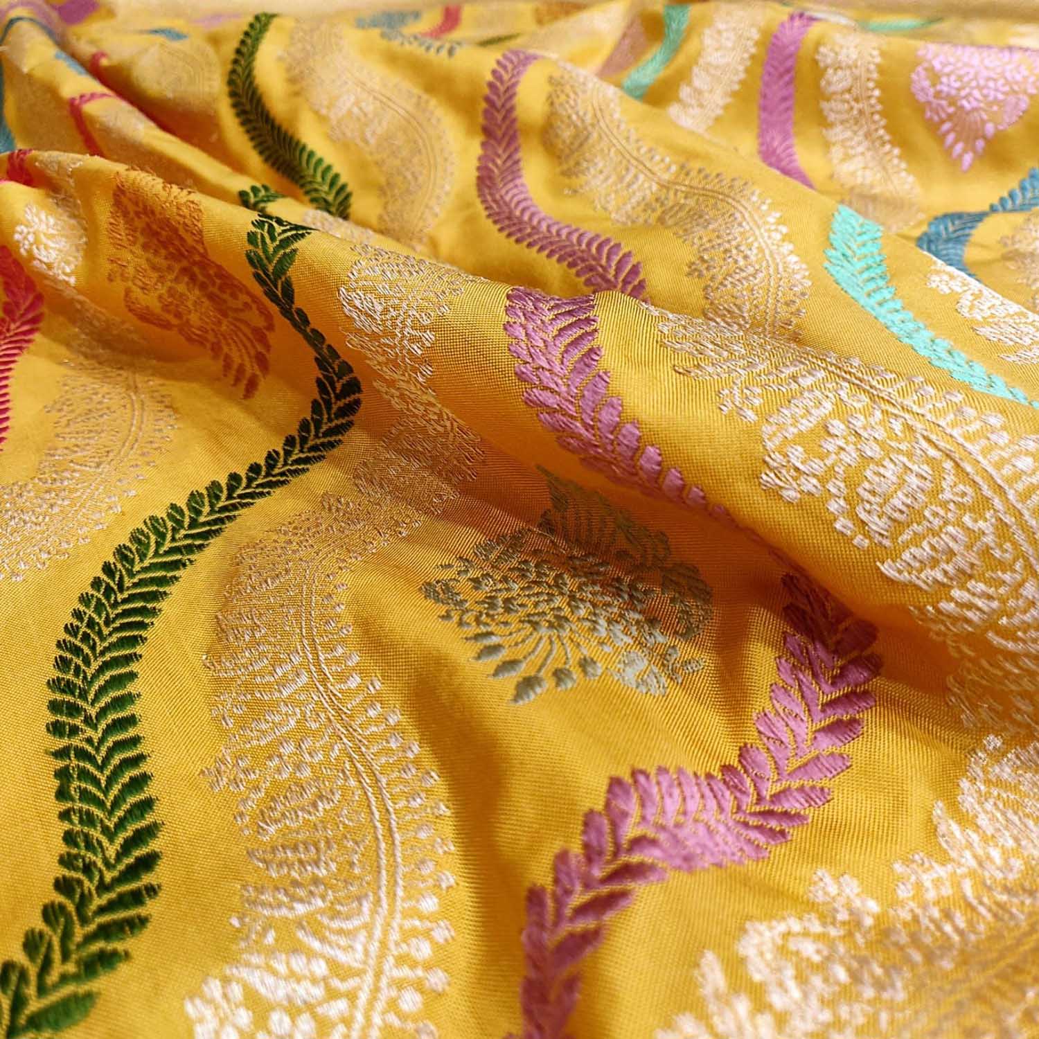 Golden Glow: Banarasi Katan Silk Saree - Luxurion World