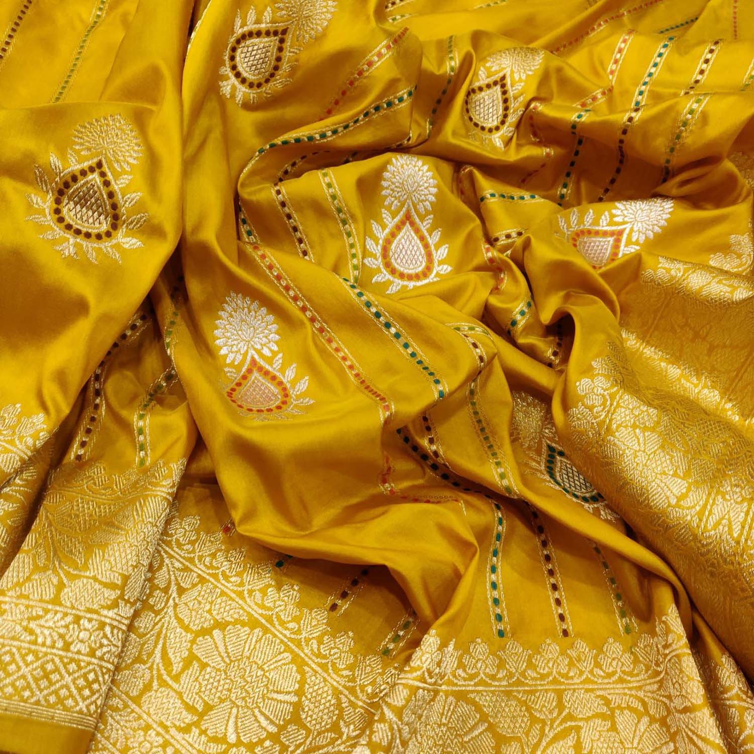 Golden Glow: Banarasi Katan Silk Saree - Luxurion World