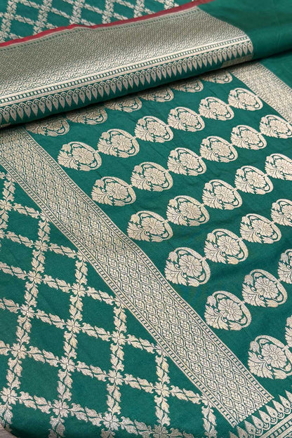 Exquisite Green Banarasi Handloom Pure Katan Silk Saree - Luxurion World