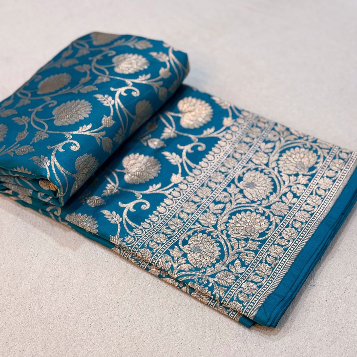 Blue Banarasi Handloom Pure Katan Silk Saree - Luxurion World