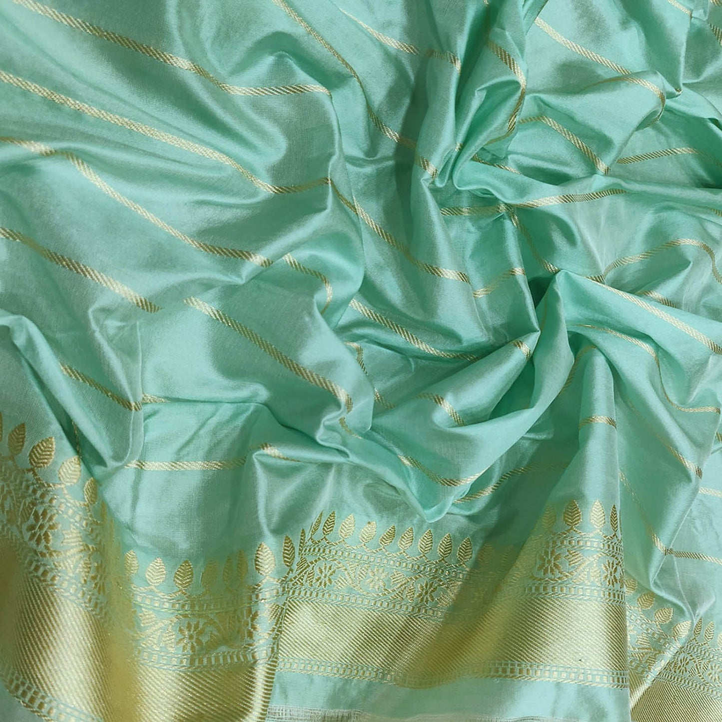 Blue Banarasi Handloom Pure Katan Silk Saree - Luxurion World