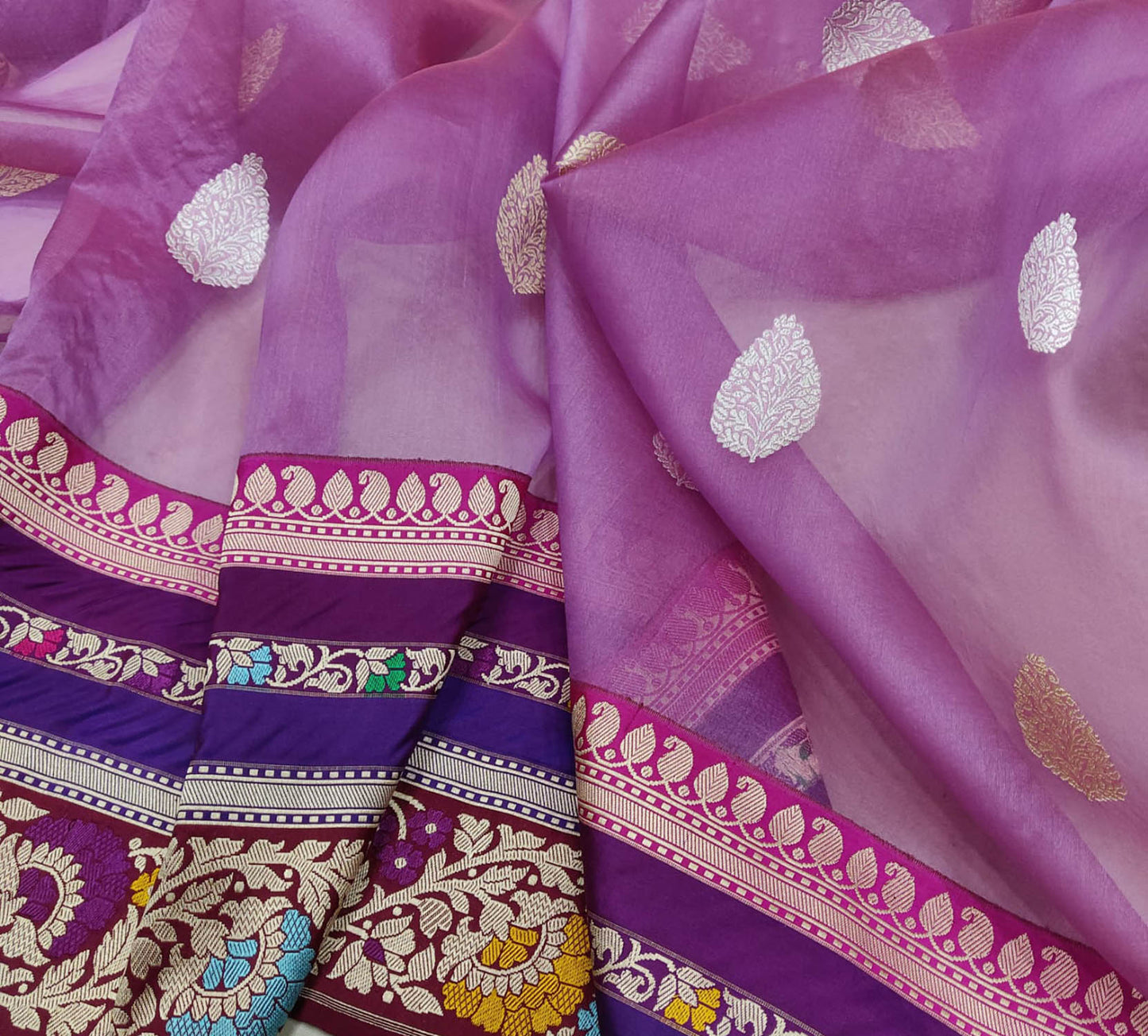 Elegant Purple Banarasi Handloom Pure Kora Silk Meenakari Saree - Luxurion World