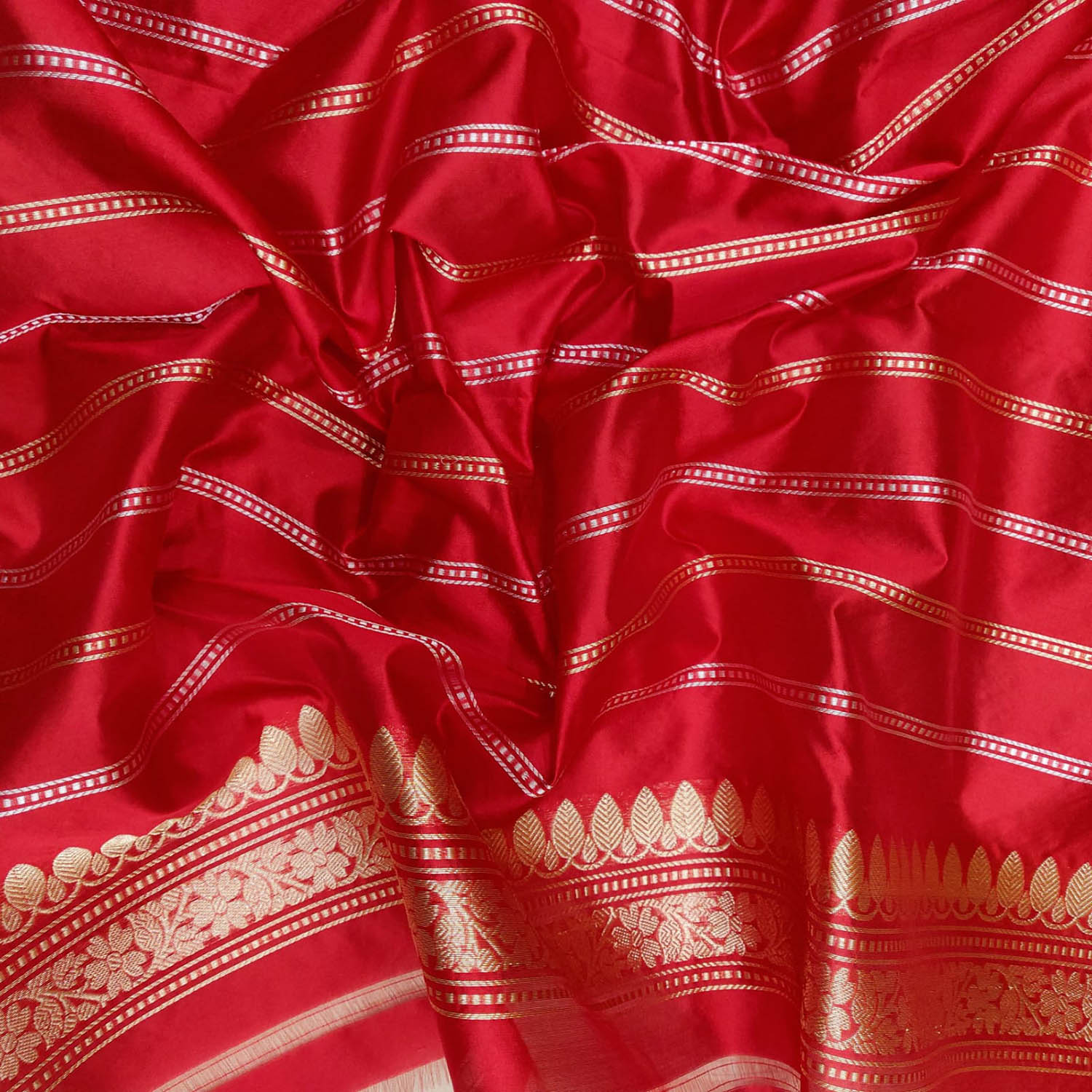 Exquisite Blue Banarasi Handloom Pure Kora Silk Meenakari Saree - Luxurion World