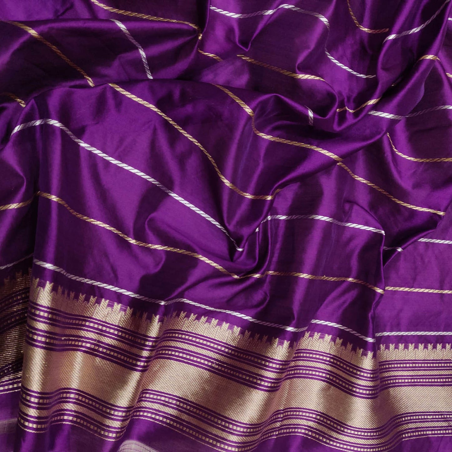 Yellow Banarasi Handloom Pure Tissue Silk Meenakari Saree - Luxurion World