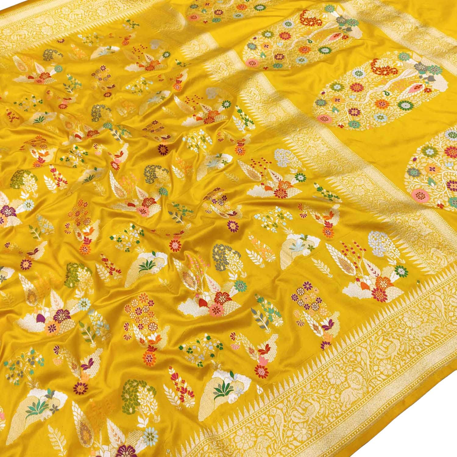 Yellow Handloom Banarasi Pure Katan Silk Meenakari Flower Design Saree - Luxurion World