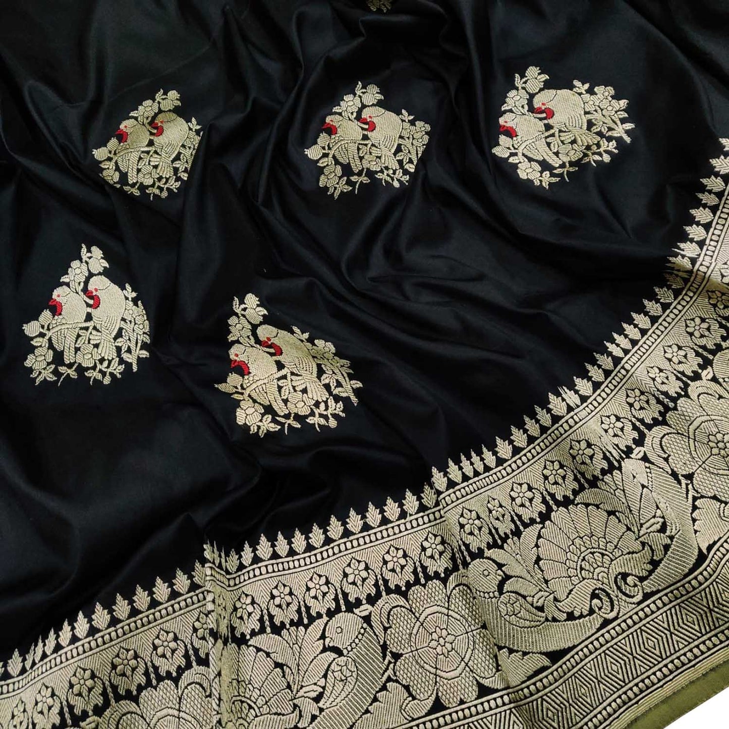 Exquisite Black Banarasi Handloom Pure Katan Silk Bird Design Meenakari Saree - Luxurion World