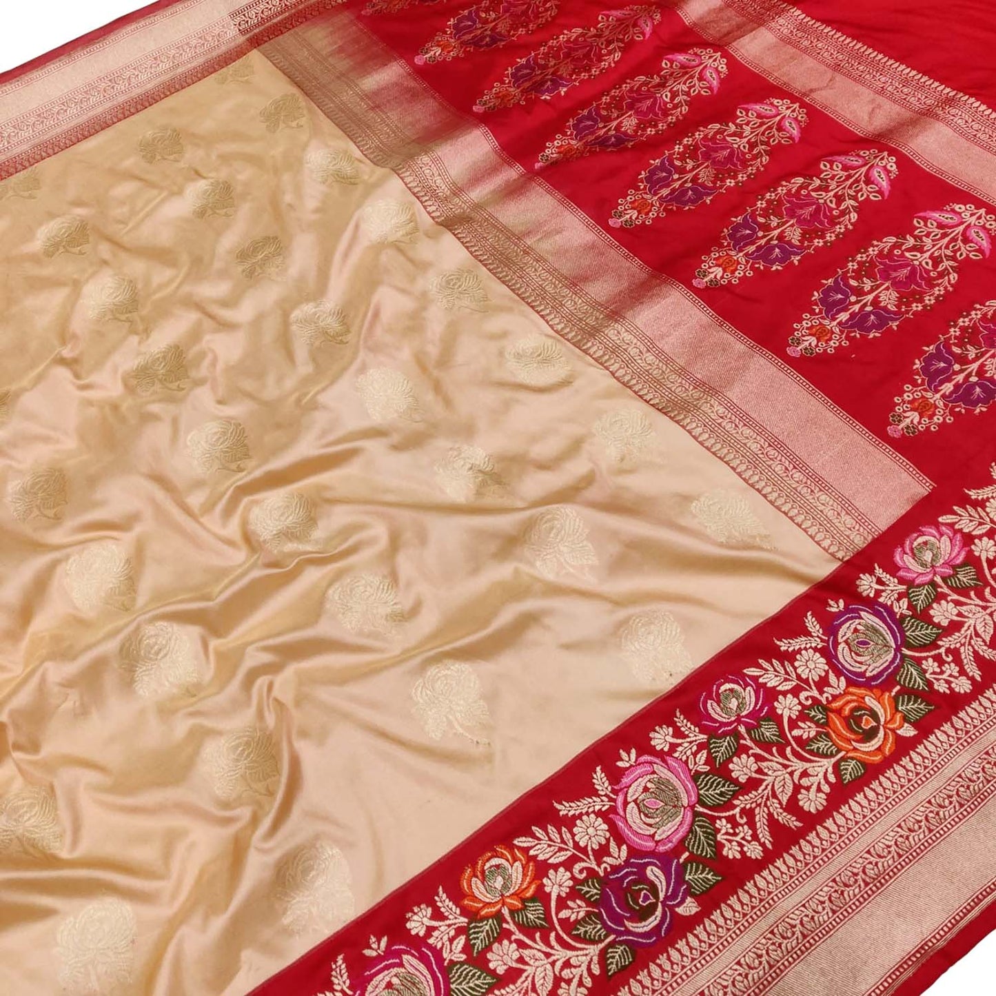 Exquisite Cream And Red Handloom Banarasi Pure Katan Silk Meenakari Flower Design Saree - Luxurion World