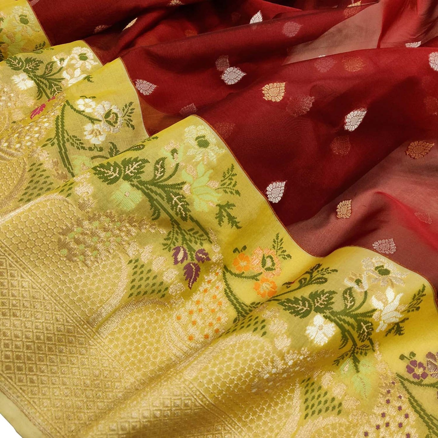 Maroon Handloom Banarasi Pure Kora Organza Flower Design Meenakari Saree - Luxurion World
