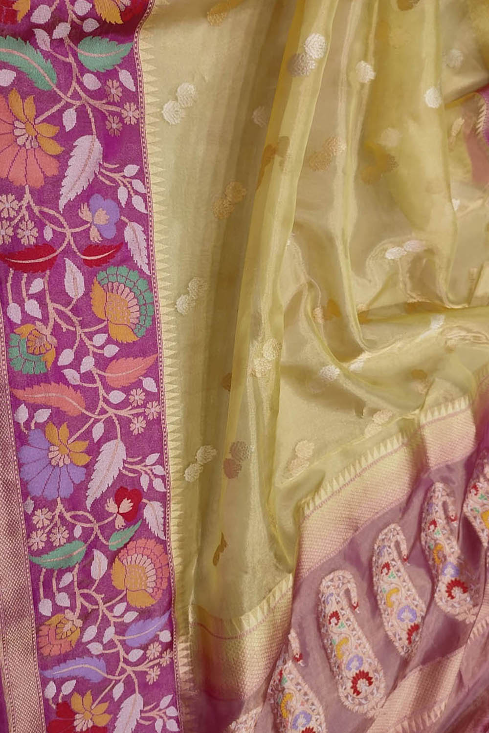 Golden Handloom Banarasi Pure Tissue Flower Design Meenakari Saree - Luxurion World