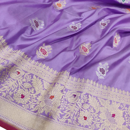 Exquisite Purple Handloom Banarasi Pure Katan Silk Flower Design Meenakari Saree - Luxurion World