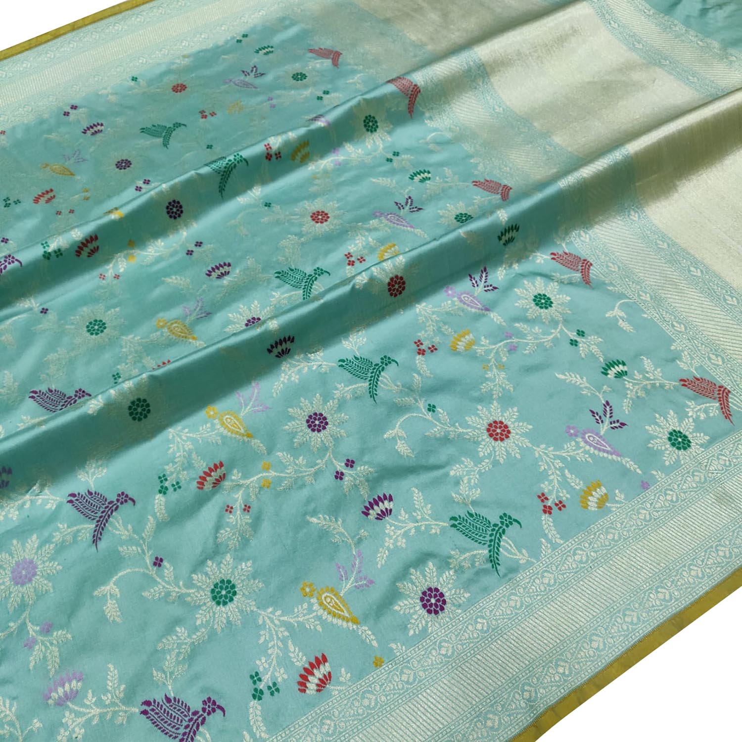 Blue Handloom Banarasi Pure Katan Silk Flower Design Meenakari Saree - Luxurion World