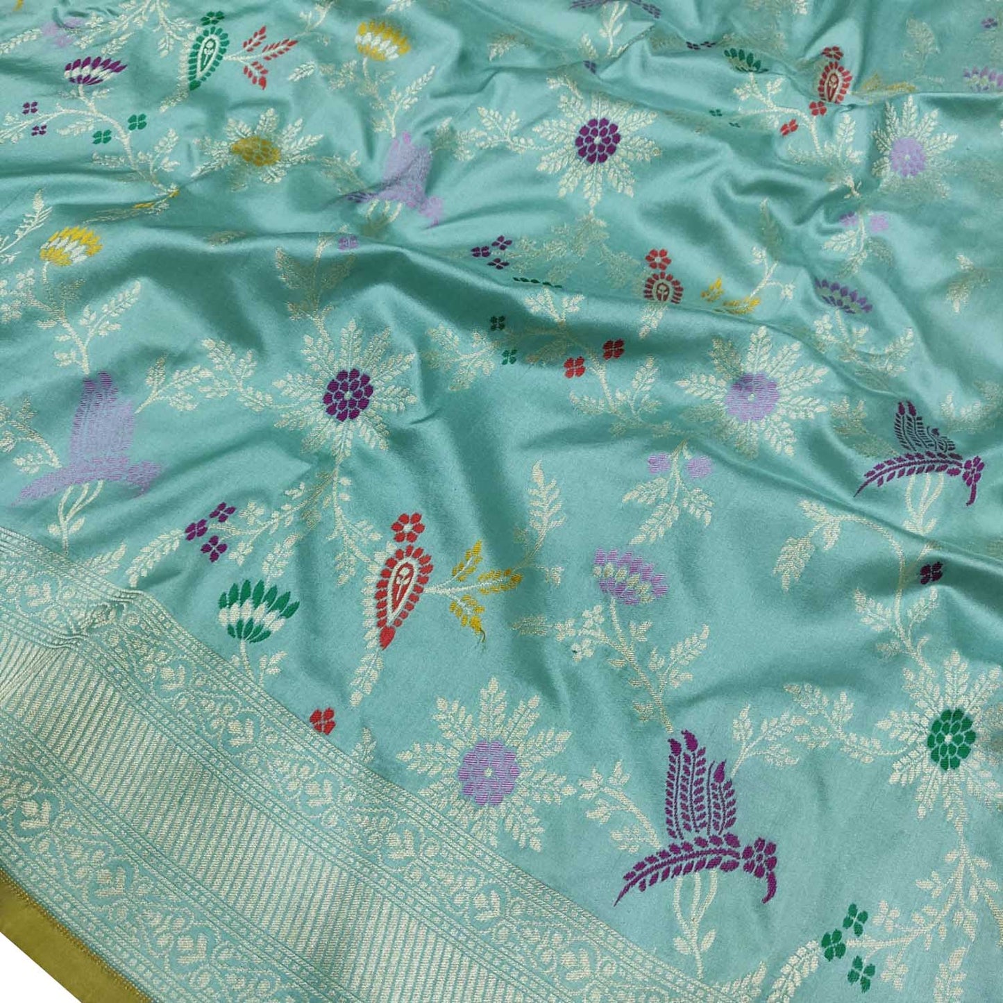 Blue Handloom Banarasi Pure Katan Silk Flower Design Meenakari Saree - Luxurion World