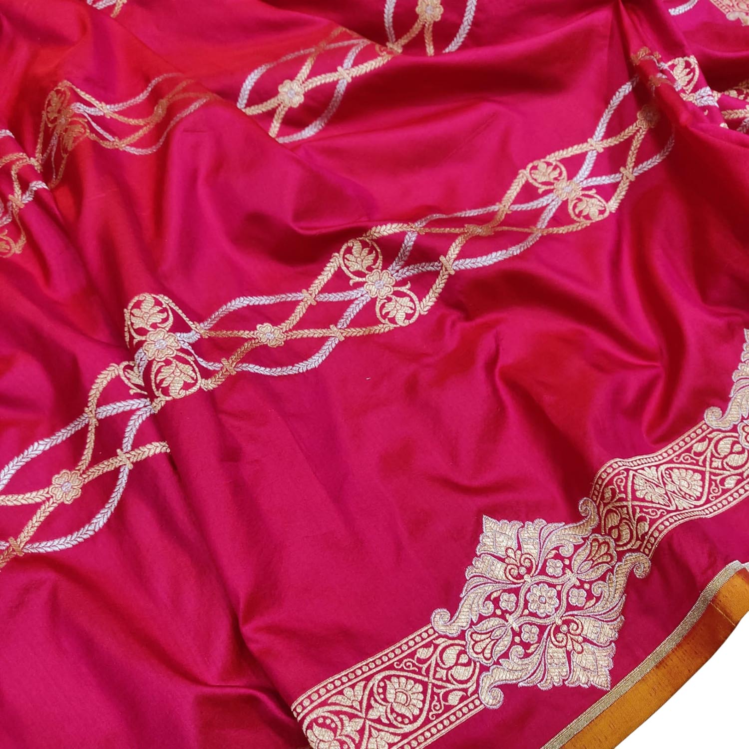 Pink Banarasi Handloom Pure Katan Silk Sona Roopa Saree - Luxurion World