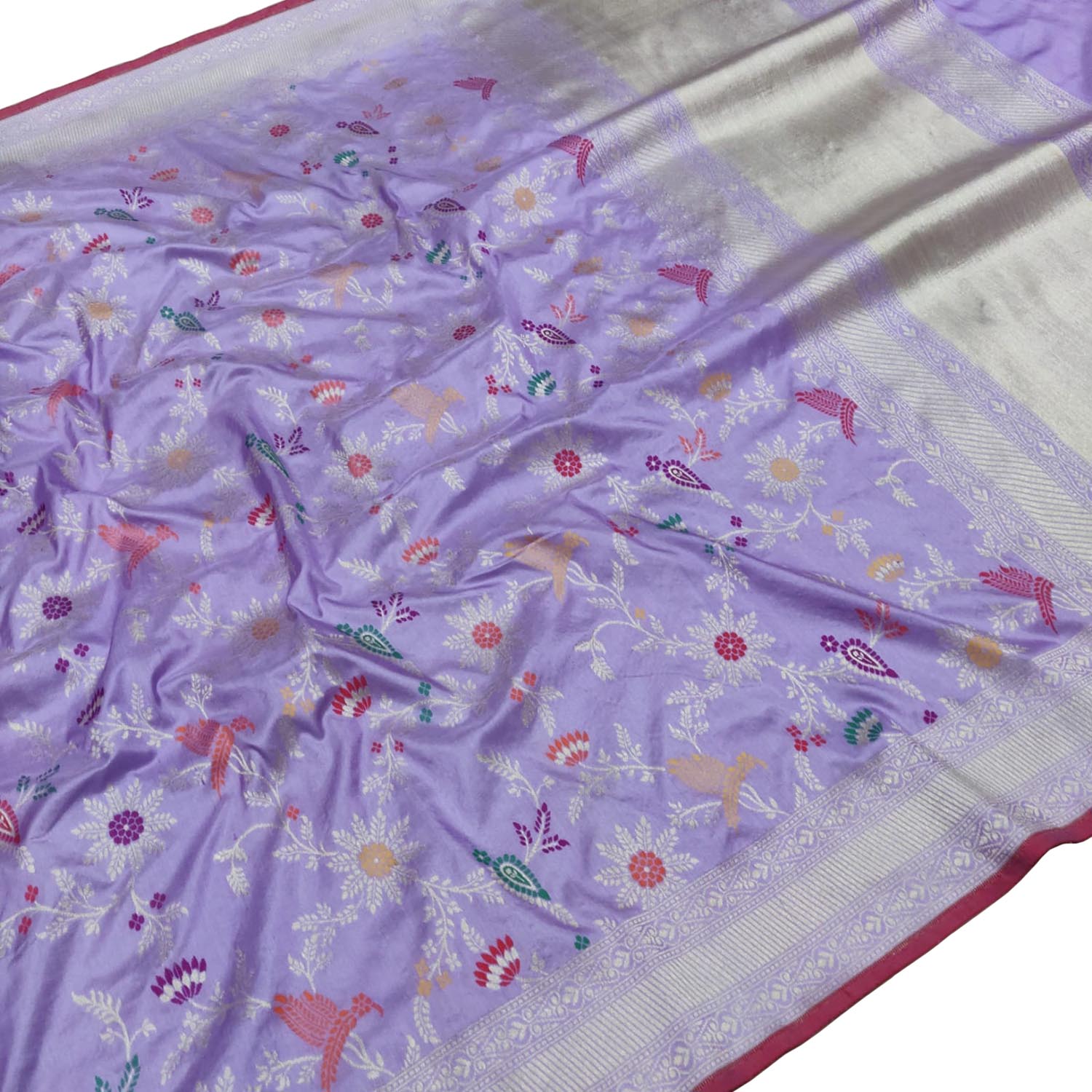 Purple Banarasi Handloom Pure Katan Silk Flower Design Meenakari Saree - Luxurion World