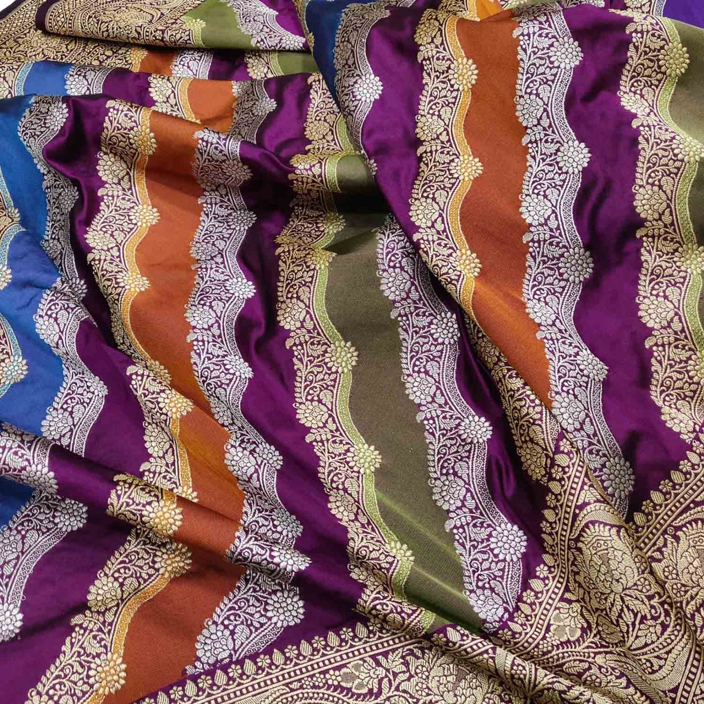 Multicolor Banarasi Handloom Pure Katan Silk Rangkat Saree - Luxurion World