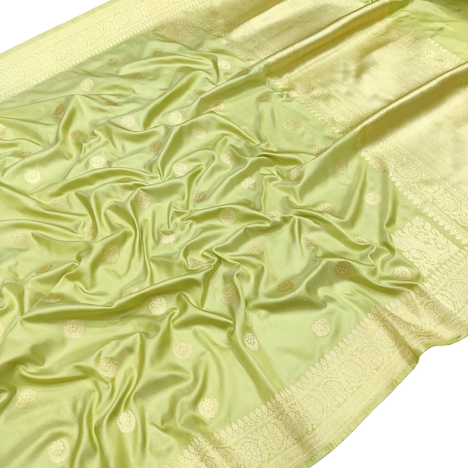 Elegant Green Handloom Banarasi Pure Katan Silk Chand Booti Design Saree - Luxurion World