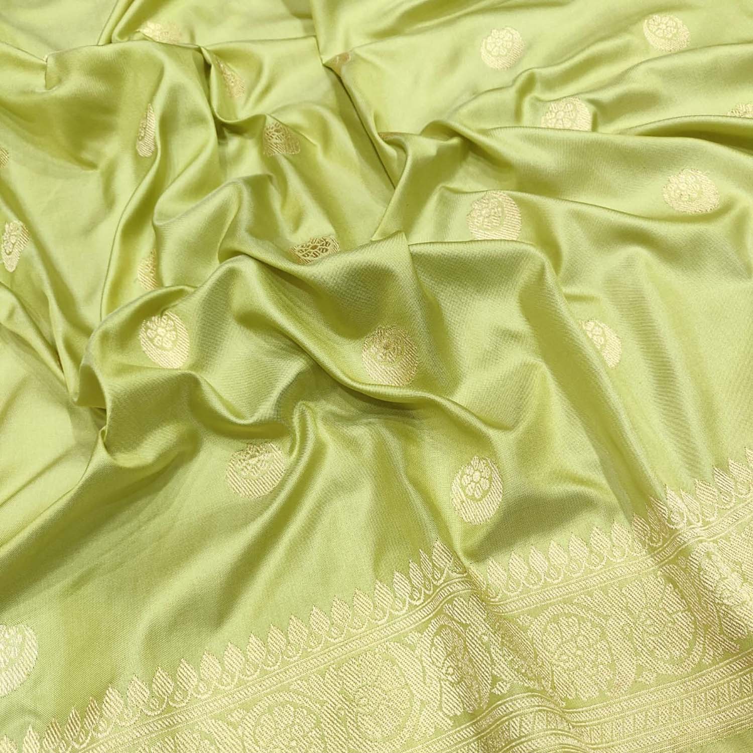 Elegant Green Handloom Banarasi Pure Katan Silk Chand Booti Design Saree - Luxurion World