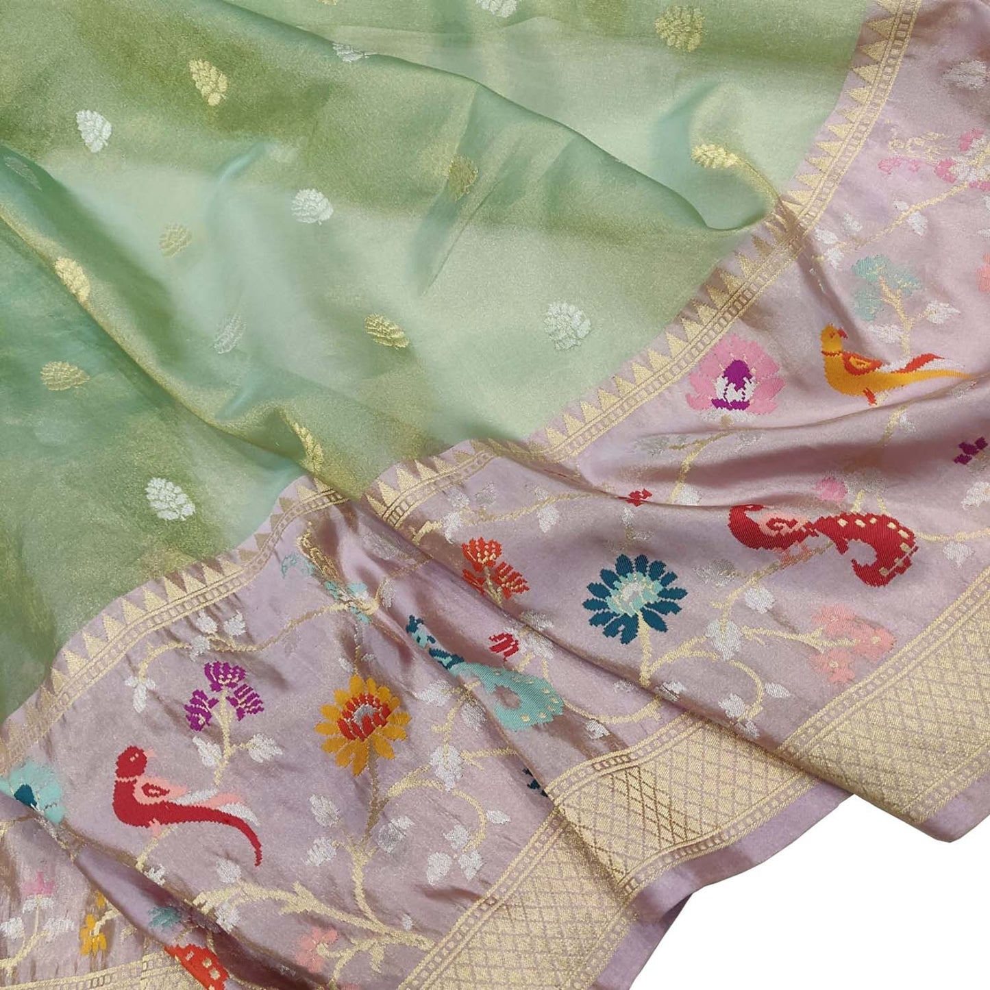 Green Handloom Banarasi Pure Tissue Flower Design Meenakari Saree - Luxurion World