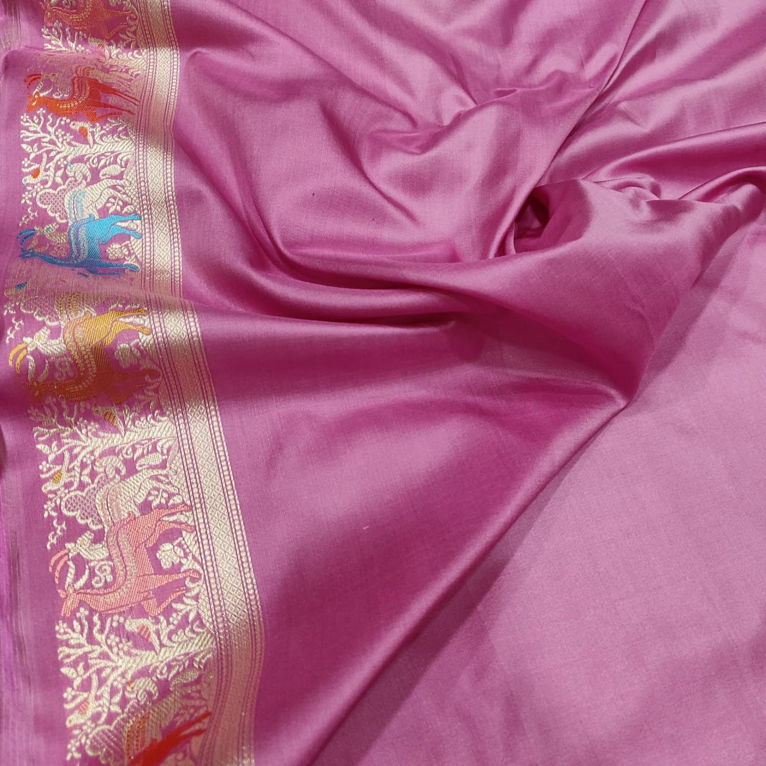 Pink Handloom Banarasi Pure Katan Silk Animal Design Meenakari Saree - Luxurion World