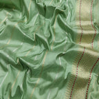 Green Handloom Banarasi Pure Katan Silk Flower Design Saree - Luxurion World