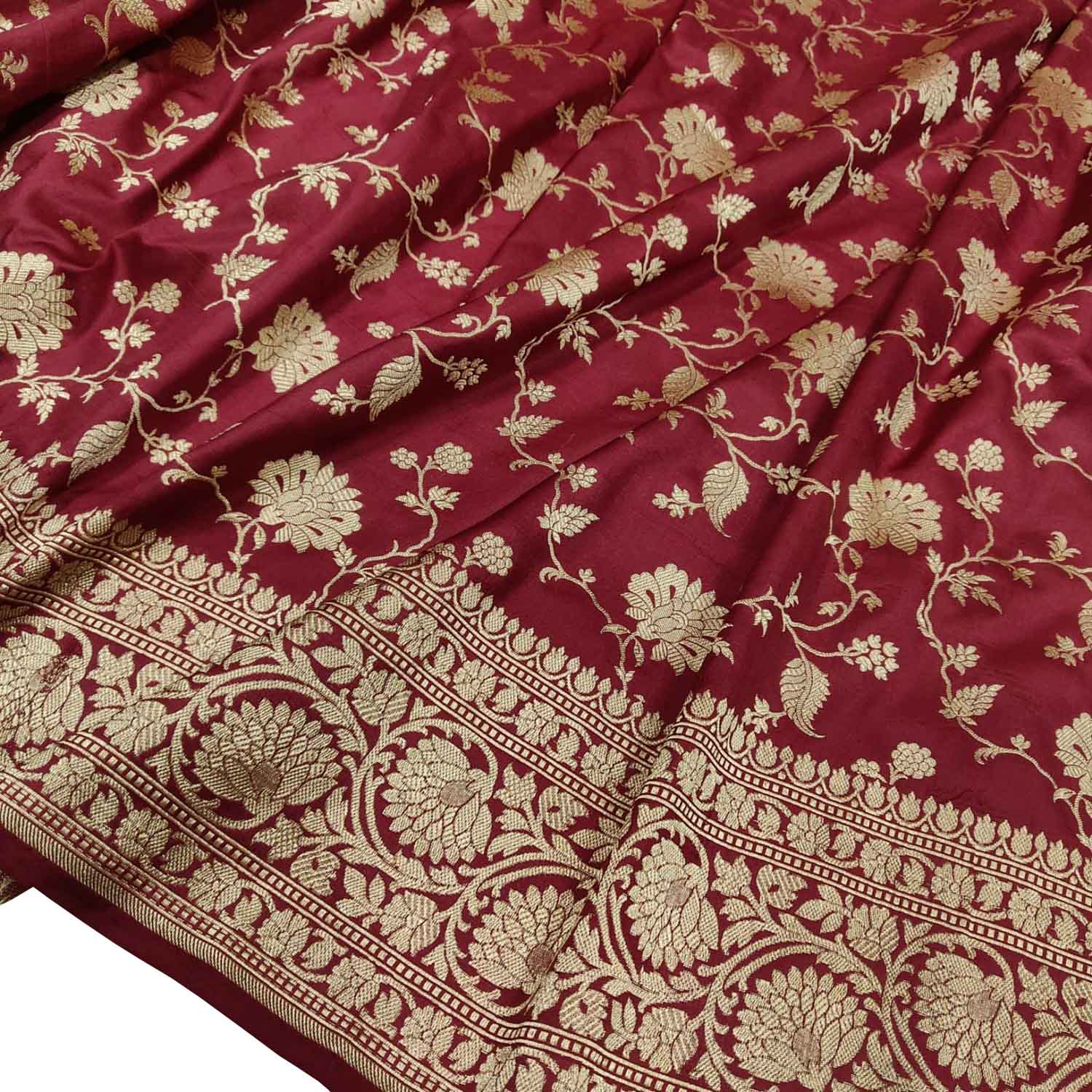 Maroon Handloom Banarasi Pure Katan Silk Flower Design Jaal Work Saree - Luxurion World